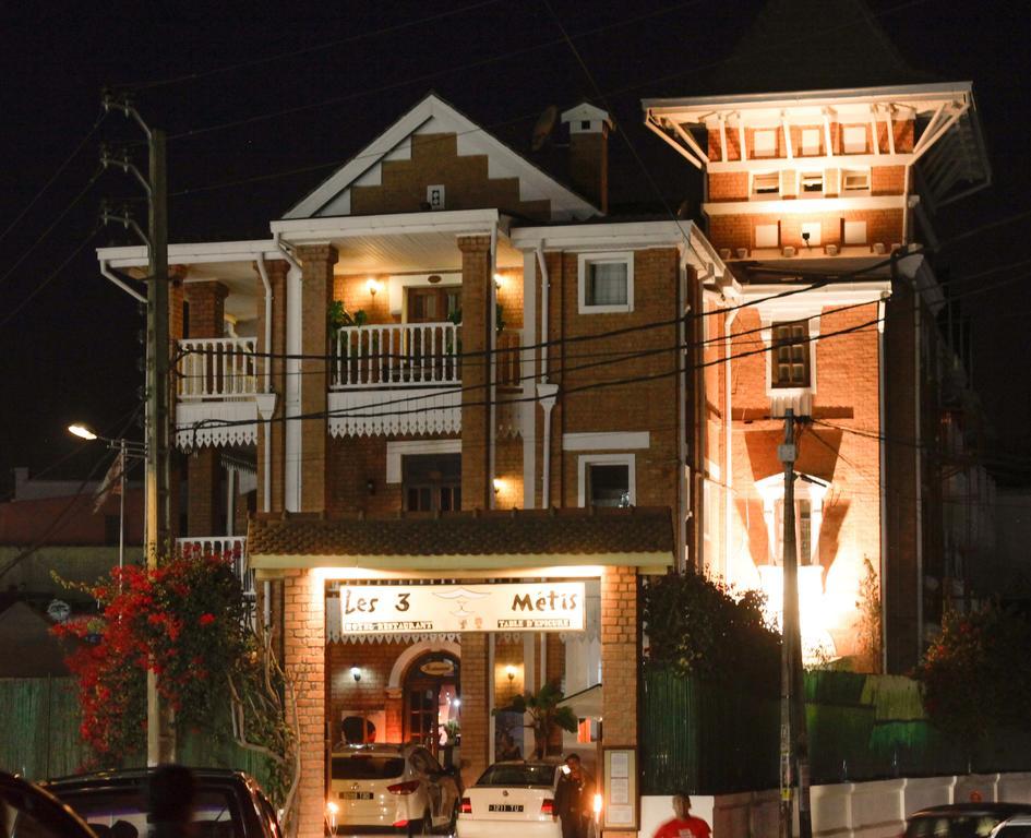 Hotel Les 3 Metis Antananarivo Exteriér fotografie